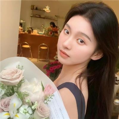 背带短裤丧尸来袭